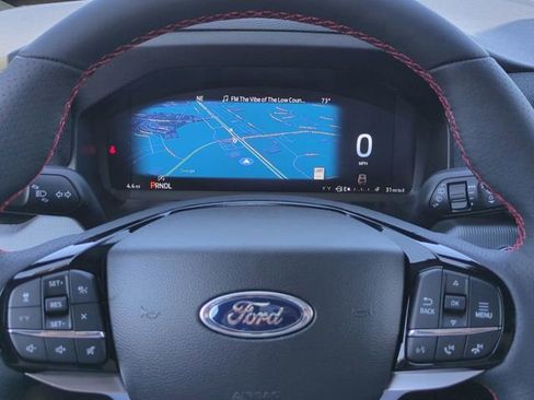 New 2026 Ford Explorer ST-Line w/ ST-Line Street Pack AWD/4WD image 30