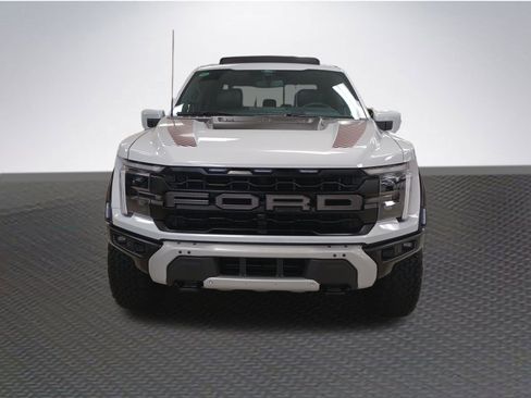 New 2025 Ford F150 Raptor image 3