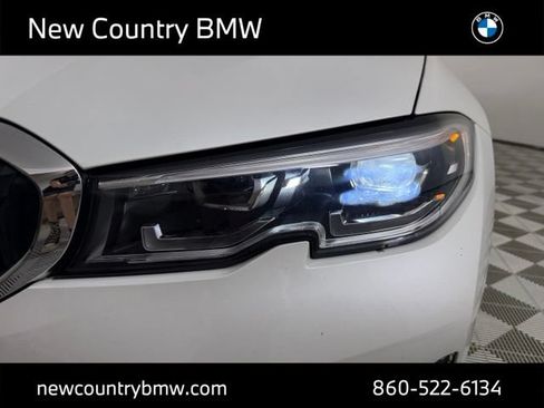 Used 2021 BMW 330i xDrive Sedan w/ Premium Package AWD/4WD image 29