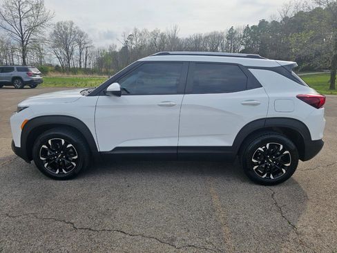 Used 2022 Chevrolet TrailBlazer LT w/ Confidence II Package image 10