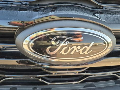 Certified 2024 Ford Expedition Max Limited AWD/4WD image 5