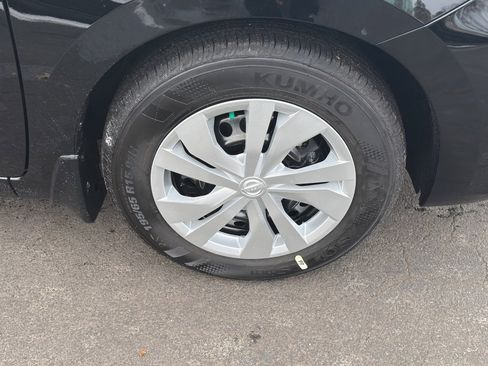 New 2025 Nissan Versa S w/ Trunk Package image 9