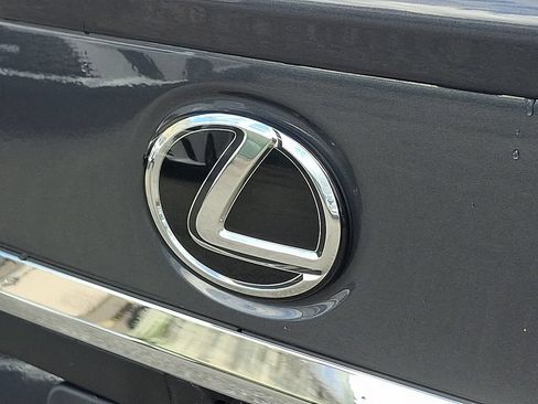 Used 2025 Lexus ES 350 w/ Premium Package FWD image 29