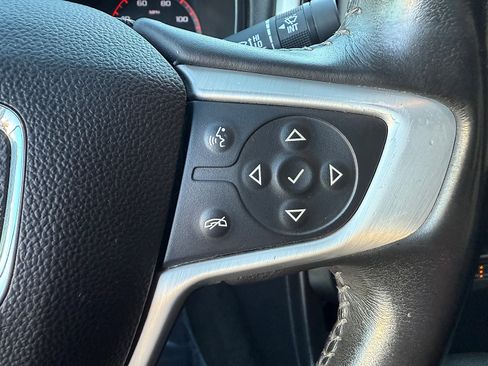 Used 2016 GMC Canyon SLT w/ Driver Alert Package image 23