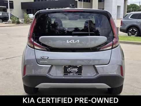Certified 2025 Kia Soul LX FWD image 5