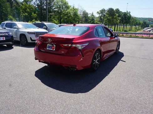 Used 2019 Toyota Camry SE image 22