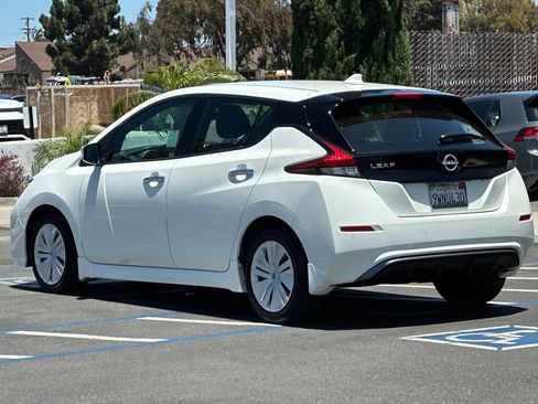 Used 2024 Nissan Leaf S FWD image 6