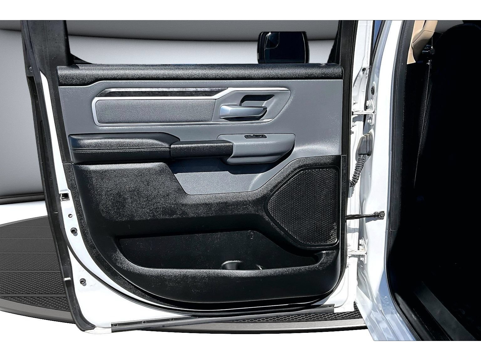 Used 2020 RAM 1500 Big Horn AWD/4WD image 37