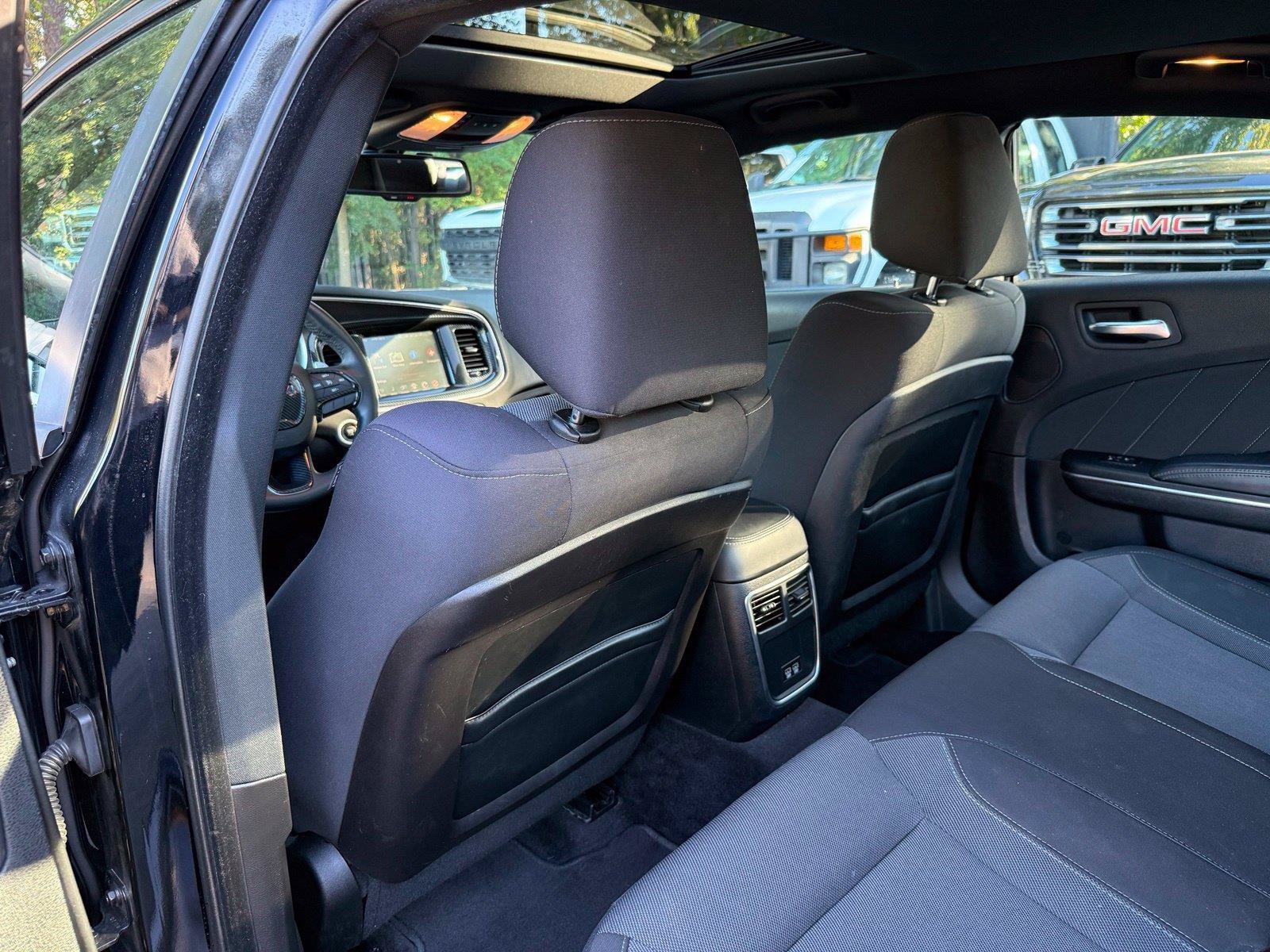Used 2015 Dodge Charger SXT w/ Rallye Group AWD/4WD image 25