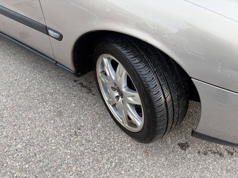 Used 2002 Volvo S60 2.4T image 24