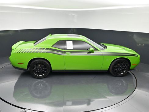 Used 2017 Dodge Challenger GT w/ GT Interior Package AWD/4WD image 21