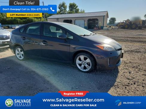 Used 2012 Toyota Prius Five image 5
