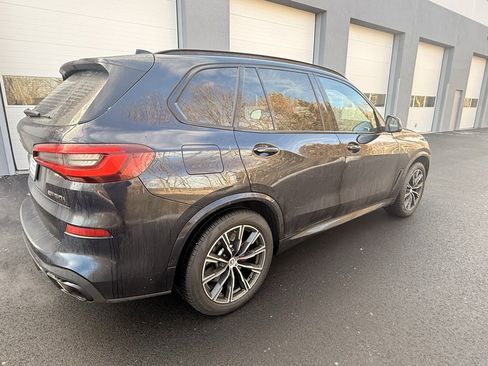 Used 2023 BMW X5 M50i w/ Executive Package image 9