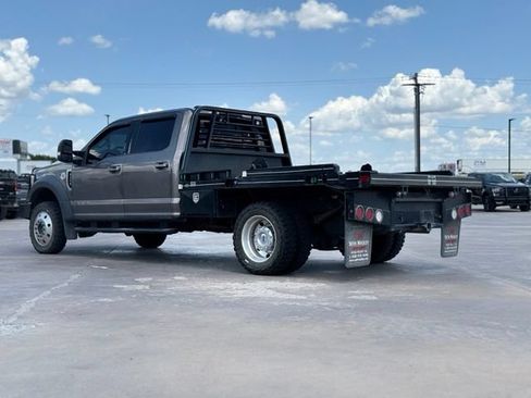 Certified 2022 Ford F450 Lariat w/ Lariat Value Package AWD/4WD image 4