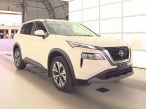 Used 2023 Nissan Rogue SV AWD/4WD image 9