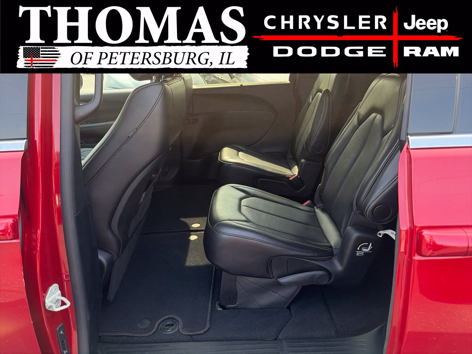 Used 2025 Chrysler Pacifica Select FWD image 22