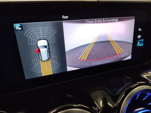 Certified 2023 Mercedes-Benz EQB 300 EQB 300 image 21