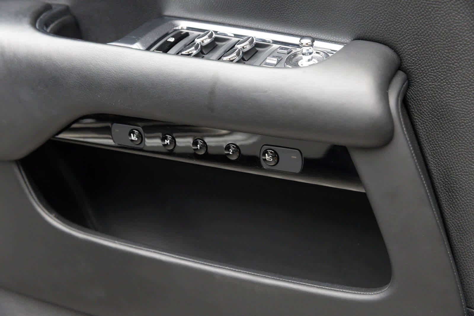 Certified 2018 Rolls-Royce Wraith RWD image 56