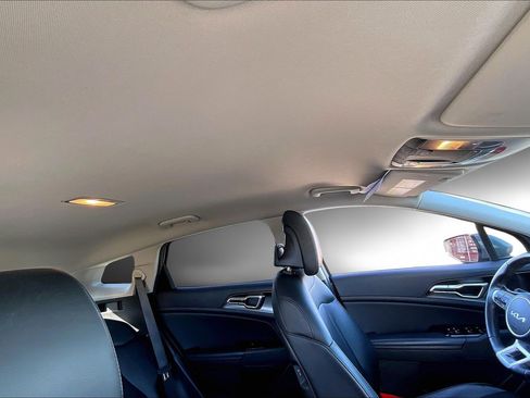 Used 2023 Kia Sportage EX image 27