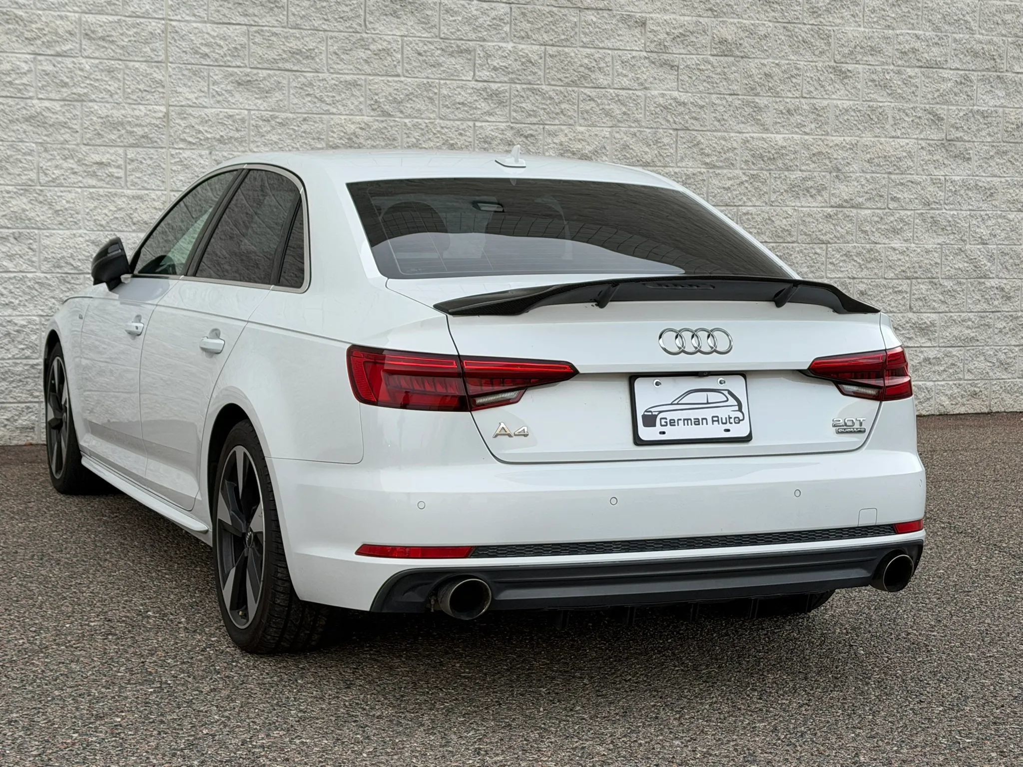 Used 2017 Audi A4 2.0T Premium Plus w/ Premium Plus Package AWD/4WD image 8