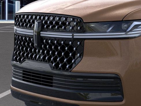 New 2025 Lincoln Navigator Black Label image 17