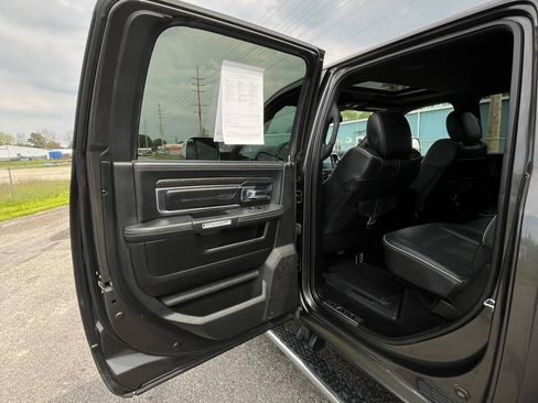 Used 2018 RAM 2500 Limited AWD/4WD image 11