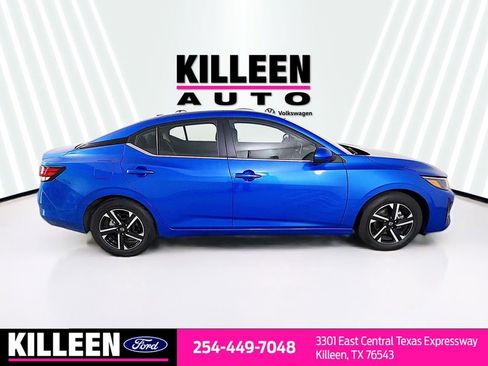 Used 2025 Nissan Sentra SV FWD image 9