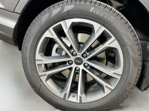 New 2026 Audi Q7 2.0T Premium image 32