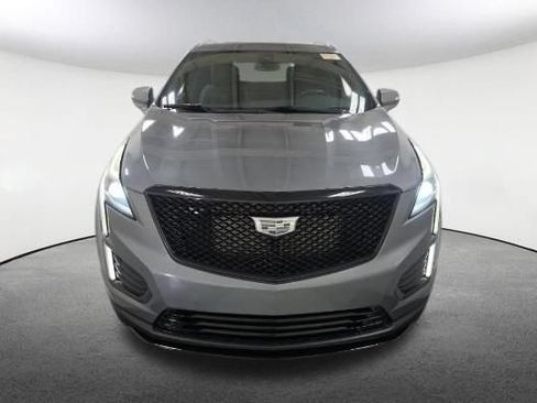 Used 2022 Cadillac XT5 Premium Luxury w/ LPO, ONYX Package AWD/4WD image 2