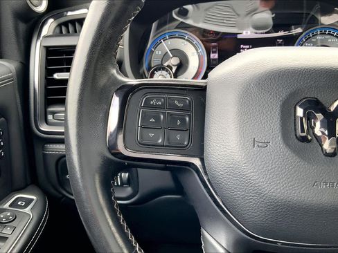 Used 2022 RAM 2500 Limited AWD/4WD image 23