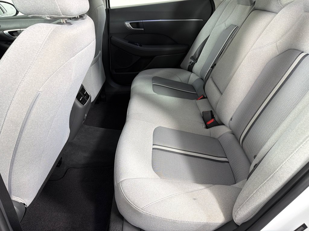 Used 2021 Hyundai Sonata SEL w/ Convenience Package FWD image 17
