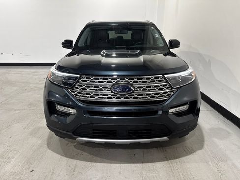 Used 2022 Ford Explorer Limited w/ Class IV Trailer Tow Package AWD/4WD image 11