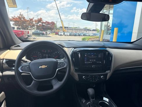 Used 2023 Chevrolet Traverse LS w/ Safety Package AWD/4WD image 2
