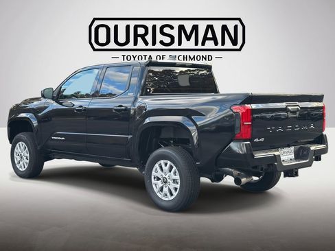 New 2025 Toyota Tacoma SR5 image 22