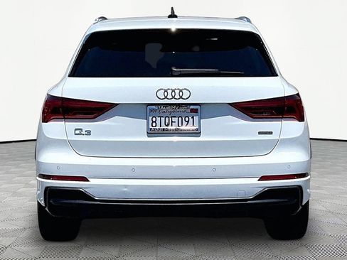 Used 2021 Audi Q3 2.0T Premium w/ Convenience Package AWD/4WD image 4