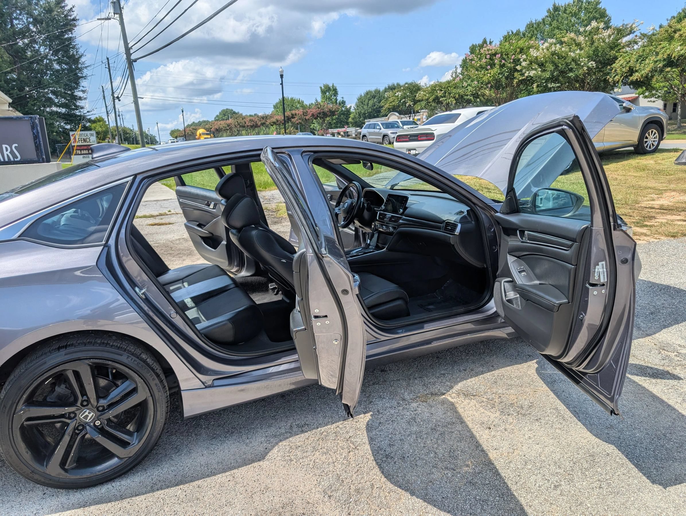 Used 2019 Honda Accord Sport image 15