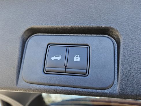 New 2026 Nissan Rogue SV image 12