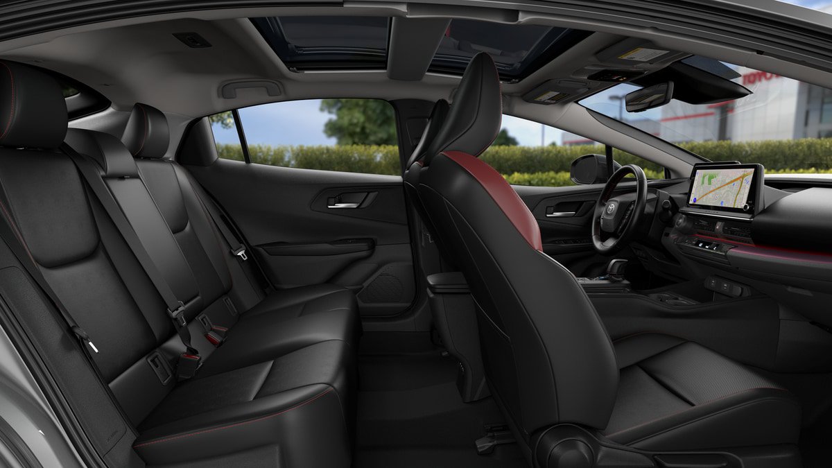 New 2026 Toyota Prius Plug-In Hybrid FWD image 61