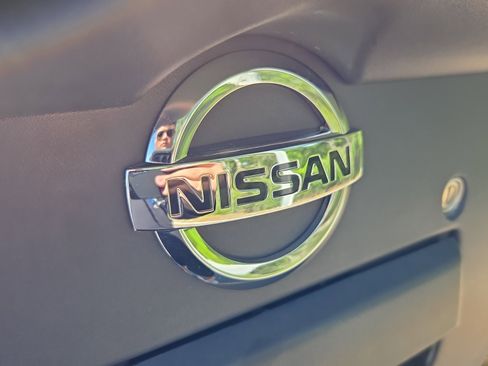 Used 2021 Nissan Frontier SV image 30