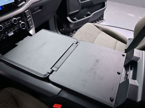 Used 2024 Ford F150 XLT w/ Mobile Office Package image 27