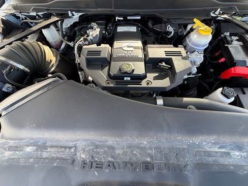 Certified 2024 RAM 3500 Limited w/ Night Edition image 32
