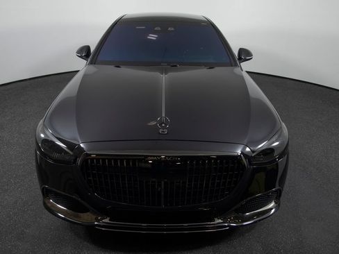 Used 2024 Mercedes-Benz Maybach S 580 4MATIC image 26