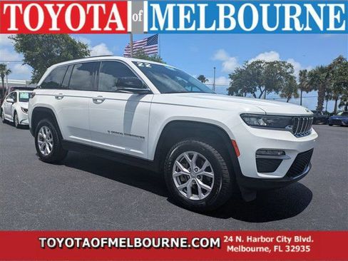 Used 2022 Jeep Grand Cherokee Limited w/ Trailer Tow Prep Group (B) AWD/4WD image 1