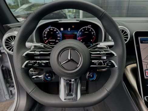 New 2025 Mercedes-Benz SL 43 AMG image 16