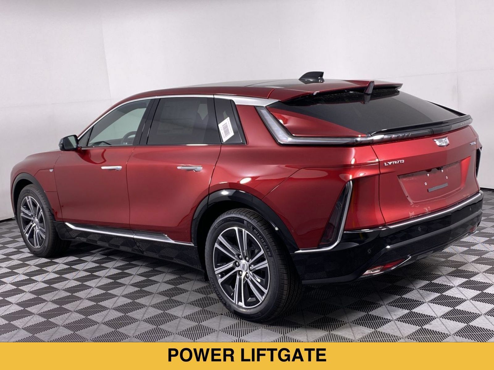 Certified 2024 Cadillac Lyriq Sport w/ LPO, Floor Liner Package AWD/4WD image 17