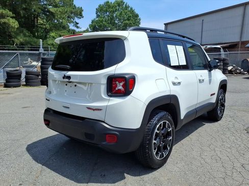 Used 2023 Jeep Renegade Trailhawk AWD/4WD image 34