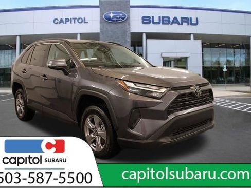 Used 2025 Toyota RAV4 XLE image 1