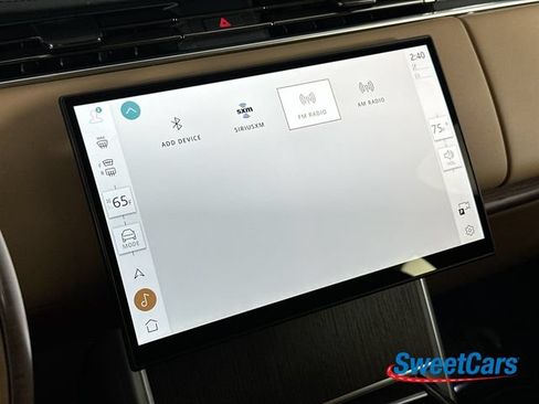 Used 2025 Land Rover Range Rover SE AWD/4WD image 25