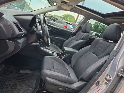 Used 2020 Subaru Forester Premium w/ Popular Package #1 AWD/4WD image 16