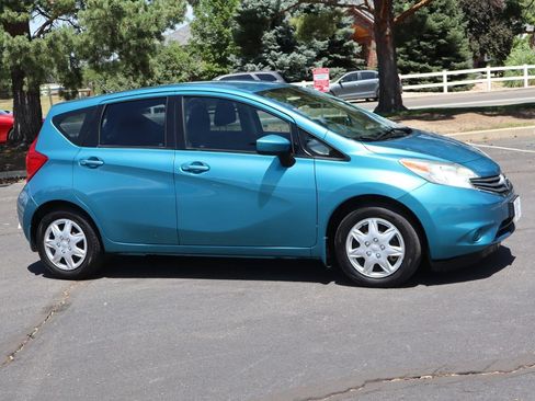 Used 2015 Nissan Versa Note SV FWD image 2
